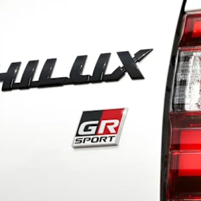 hillux gr sport 1